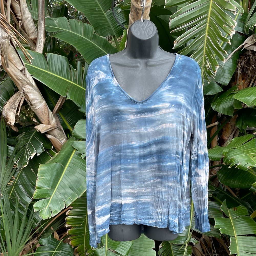 XCVI mindset tie-dye ocean knit top